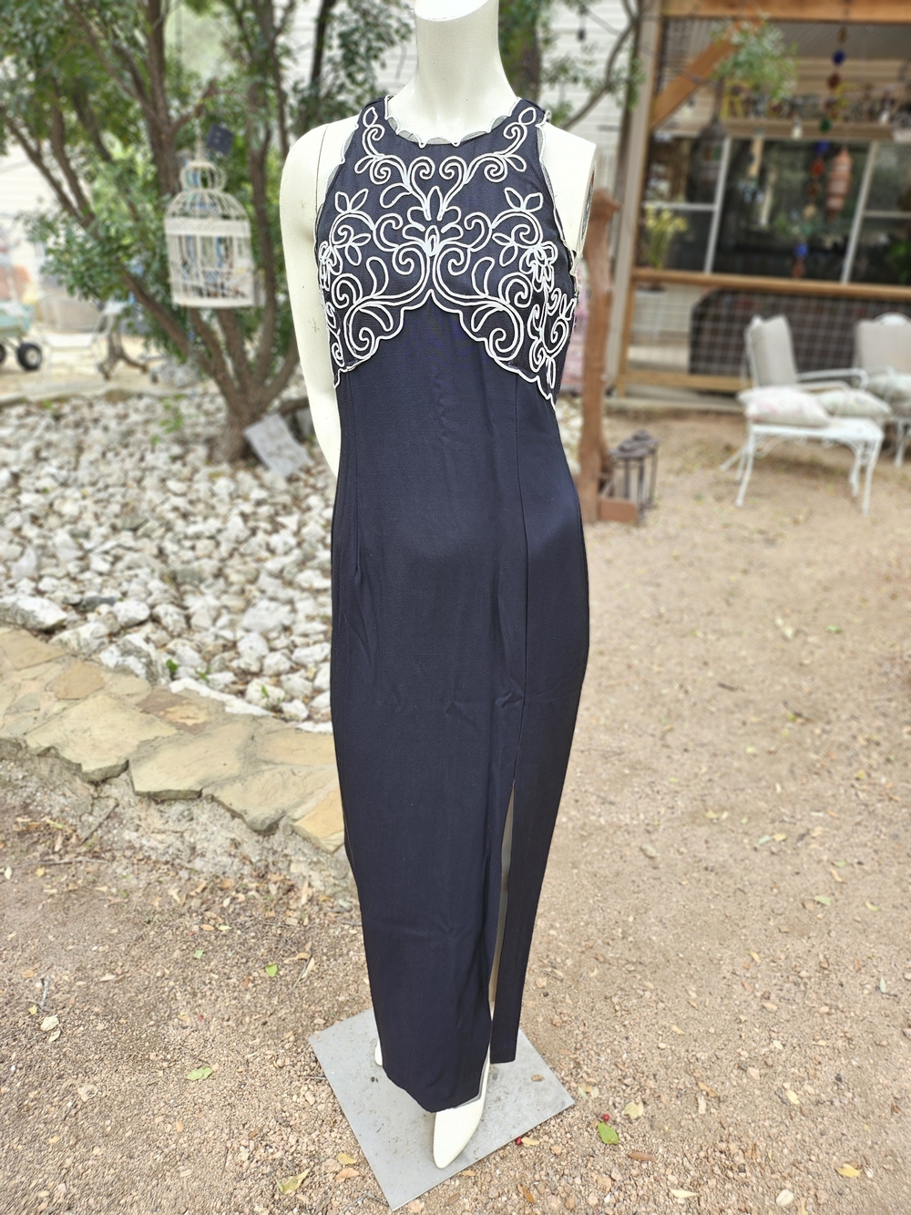 Scott McClintock Black Maxi Dress with White Embroidery Yolk Size 8